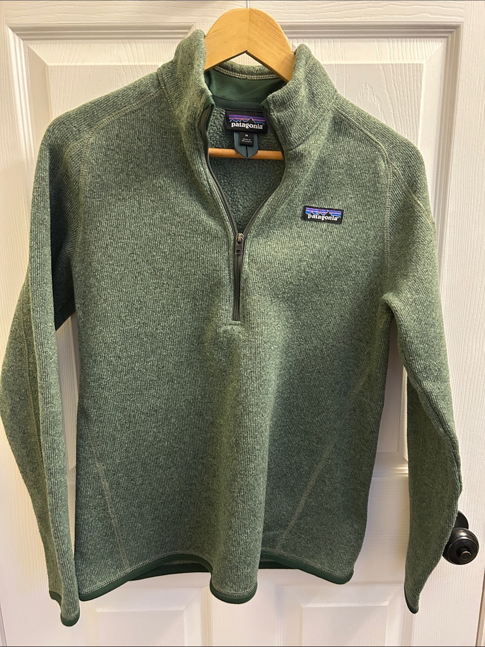 Patagonia Heathered Green Quarter-Zip Pullover